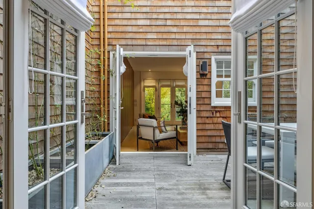 $9,995,000 | 2550 Baker Street, San Francisco, CA 94123