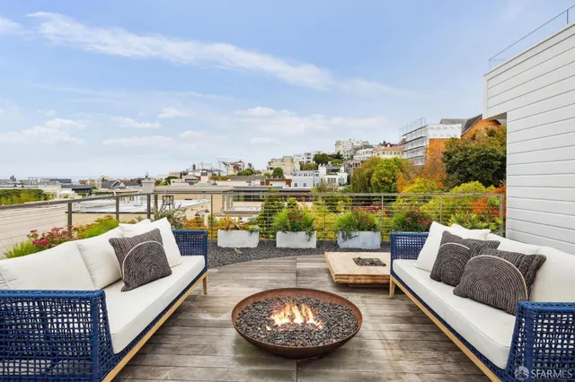 $9,995,000 | 2550 Baker Street, San Francisco, CA 94123