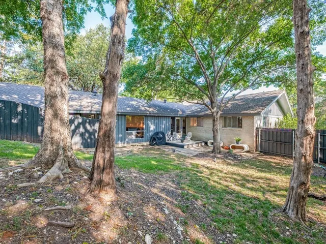 $465,000 | 9052 Fringewood Drive, Dallas, TX 75228