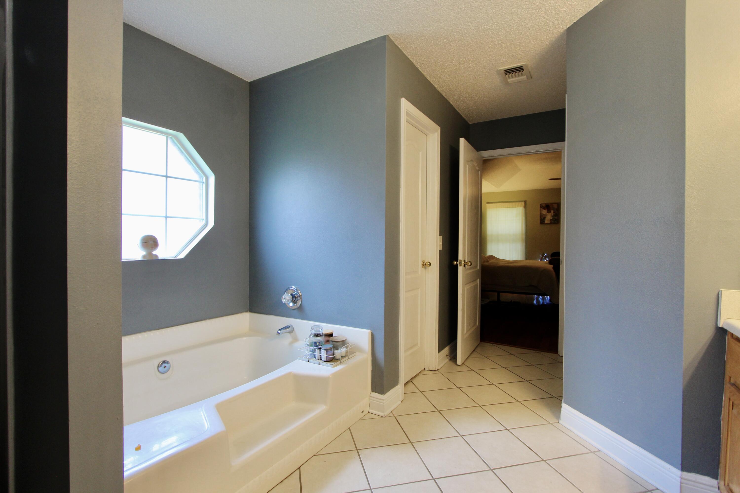 624 Territory Lane Crestview, FL 32536 - Photo 19 of 26 IMG_0412