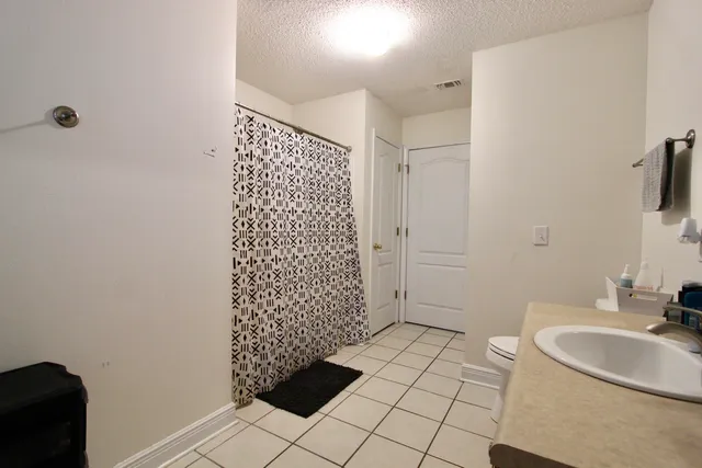 $2,450 | 624 Territory Lane, Crestview, FL 32536