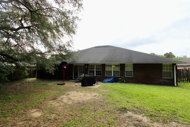 $2,450 | 624 Territory Lane, Crestview, FL 32536