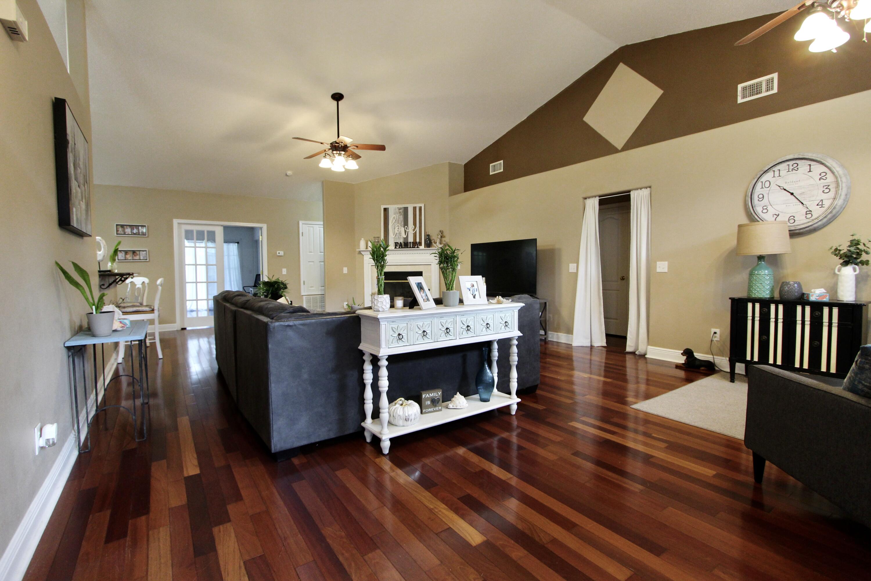 624 Territory Lane Crestview, FL 32536 - Photo 5 of 26 IMG_0374