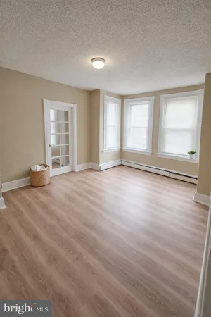 $1,750 | 2 East Broad Street, Unit 2, Palmyra, NJ 08065