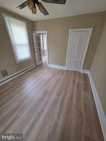 $1,750 | 2 East Broad Street, Unit 2, Palmyra, NJ 08065