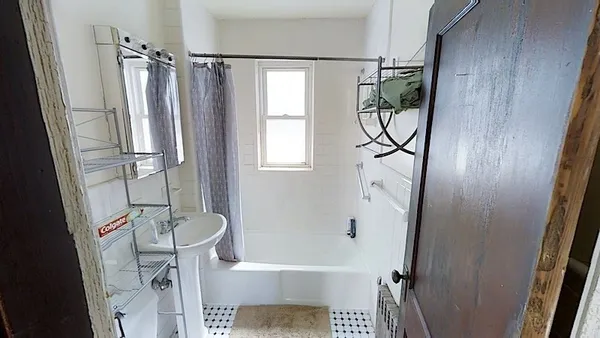 $4,250 | 243 Summer Street, Unit 1, Somerville, MA 02143