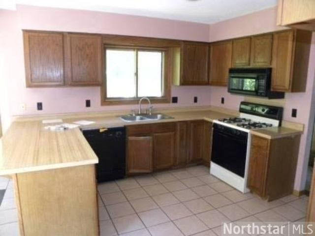 5325 West 140th Street Savage, MN 55378 - Photo 2 of 15