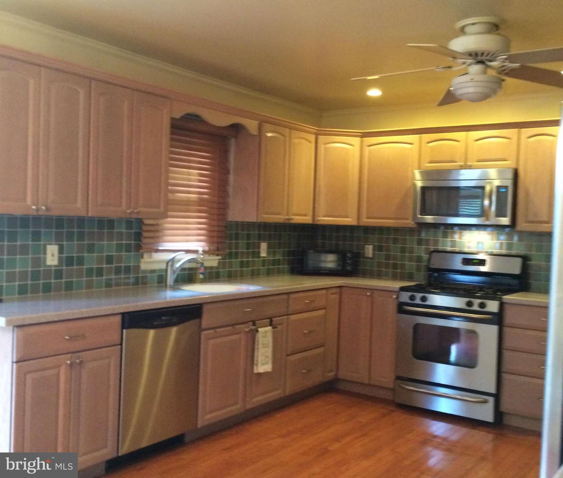 5541 Emory Road Upperco, MD 21155 - Photo 6 of 19 Kitchen