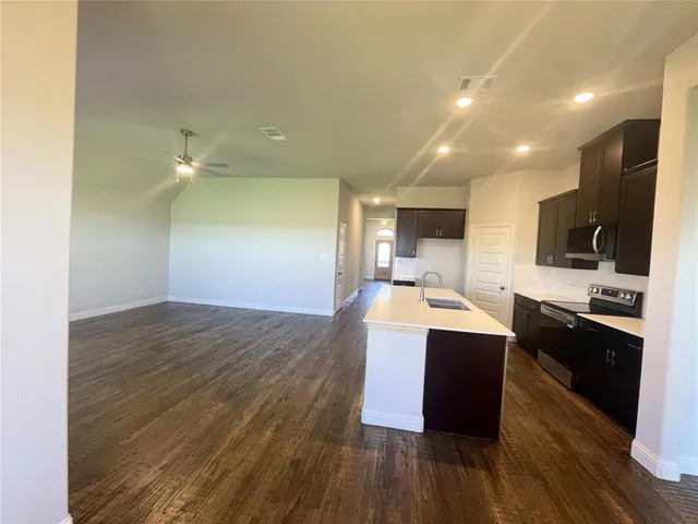 $359,990 | 6109 Rodin Drive, Royse City, TX 75189