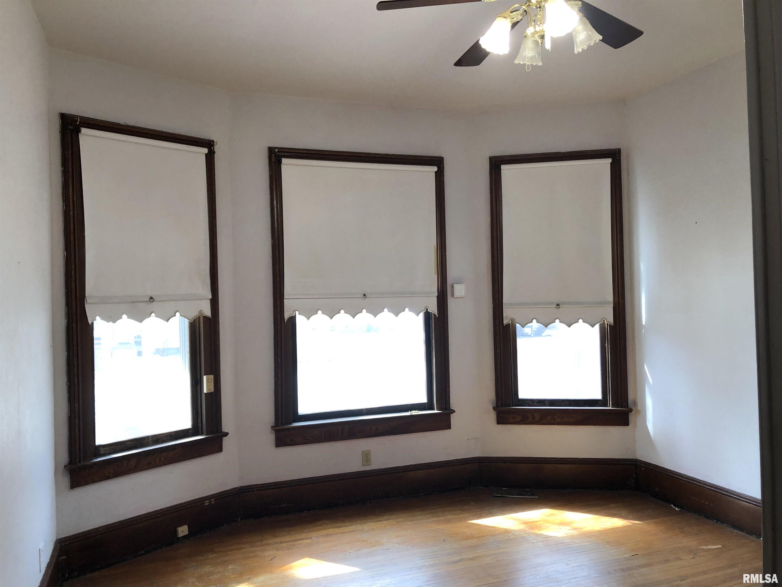 1804 North 8th Street Springfield, IL 62702 - Photo 8 of 9