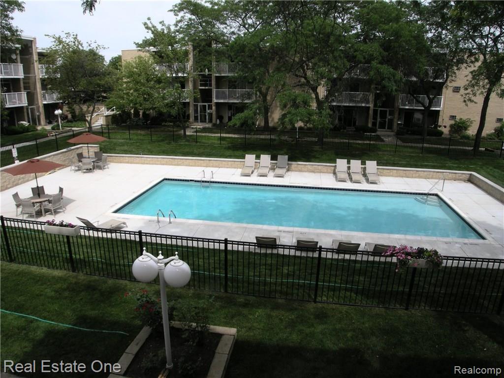 4917 Crooks Road, Unit 3 Royal Oak, MI 48073 - Photo 10 of 14 Newly refinished pool area