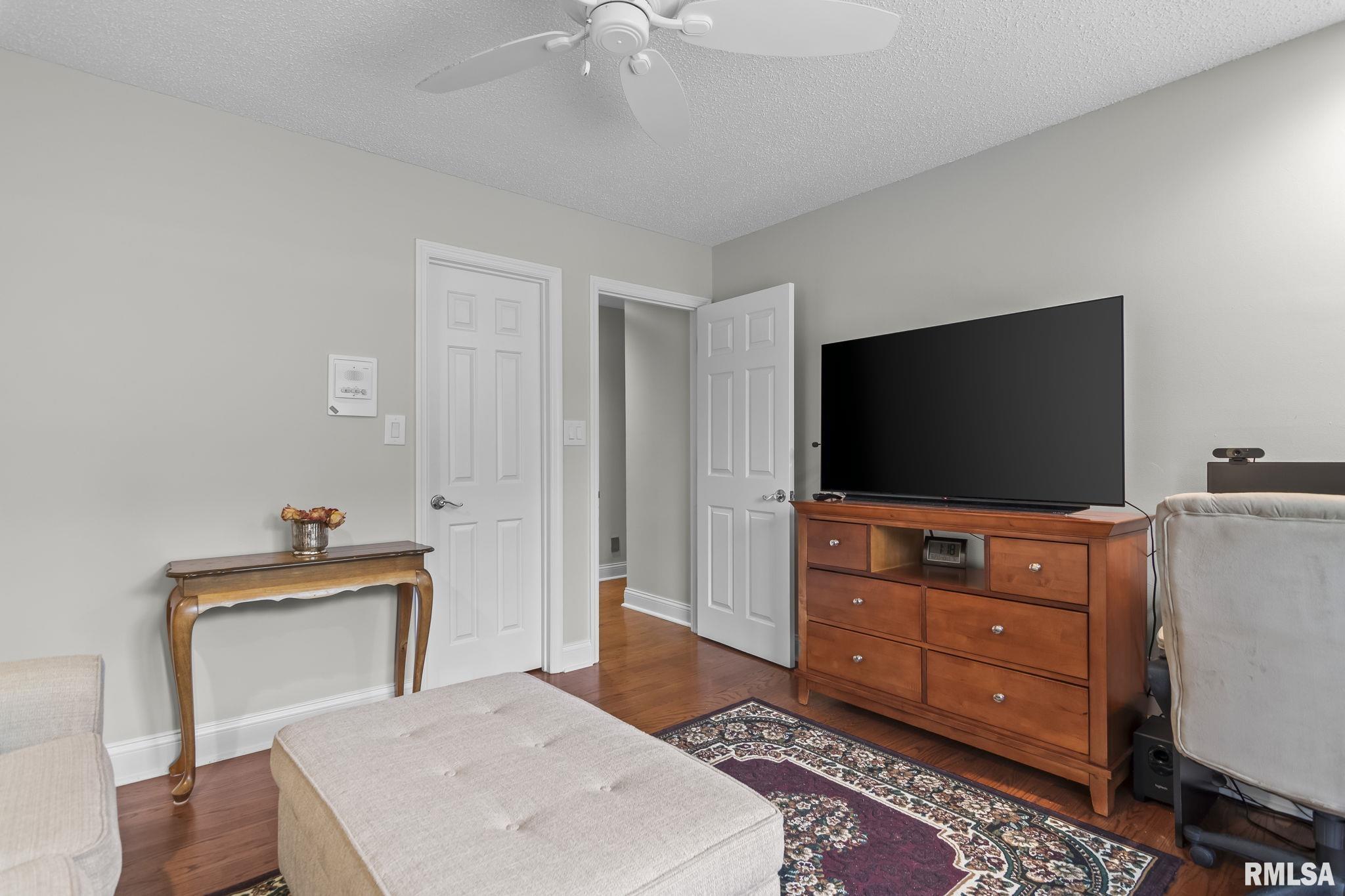 890 Roanoke Drive Springfield, IL 62702 - Photo 27 of 48 Gallery Image 27