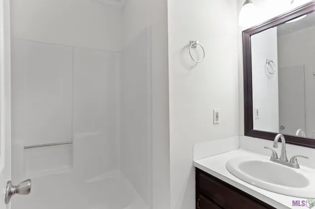 $1,600 | 15091 Beau Jon Avenue, Prairieville, LA 70769