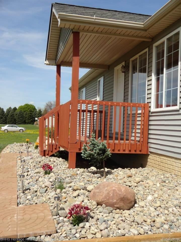 2925 East Braden Road Perry, MI 48872 - Photo 5 of 18 home pictures 3.jpg