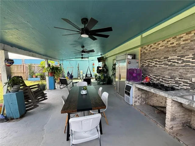 $450,000 | 2301 Alex Kornman Boulevard, Harvey, LA 70058