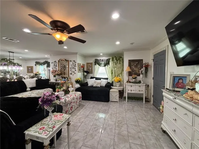 $450,000 | 2301 Alex Kornman Boulevard, Harvey, LA 70058