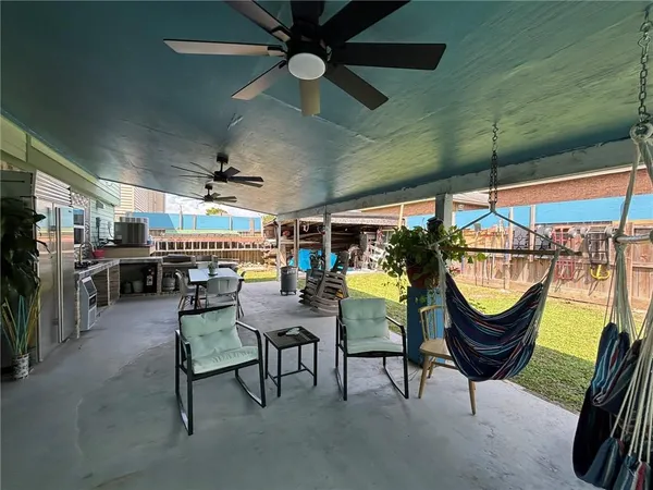 $415,000 | 2301 Alex Kornman Boulevard, Harvey, LA 70058