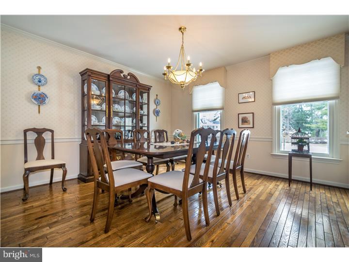 421 Dorset Road Devon, PA 19333 - Photo 3 of 25