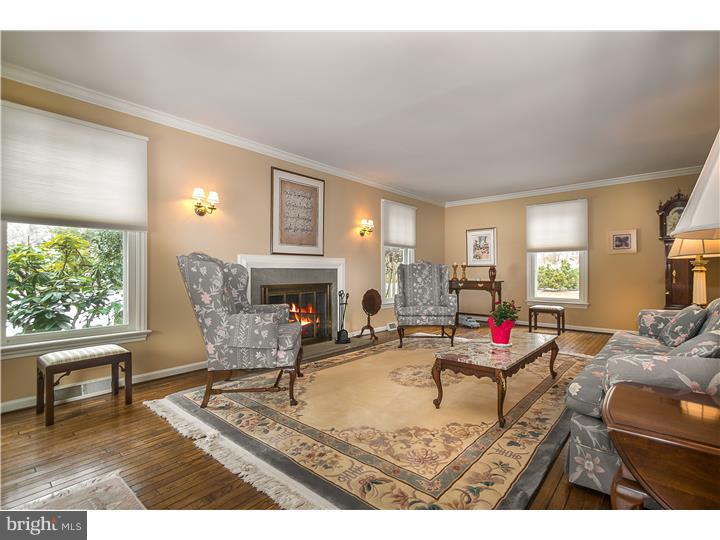 421 Dorset Road Devon, PA 19333 - Photo 5 of 25