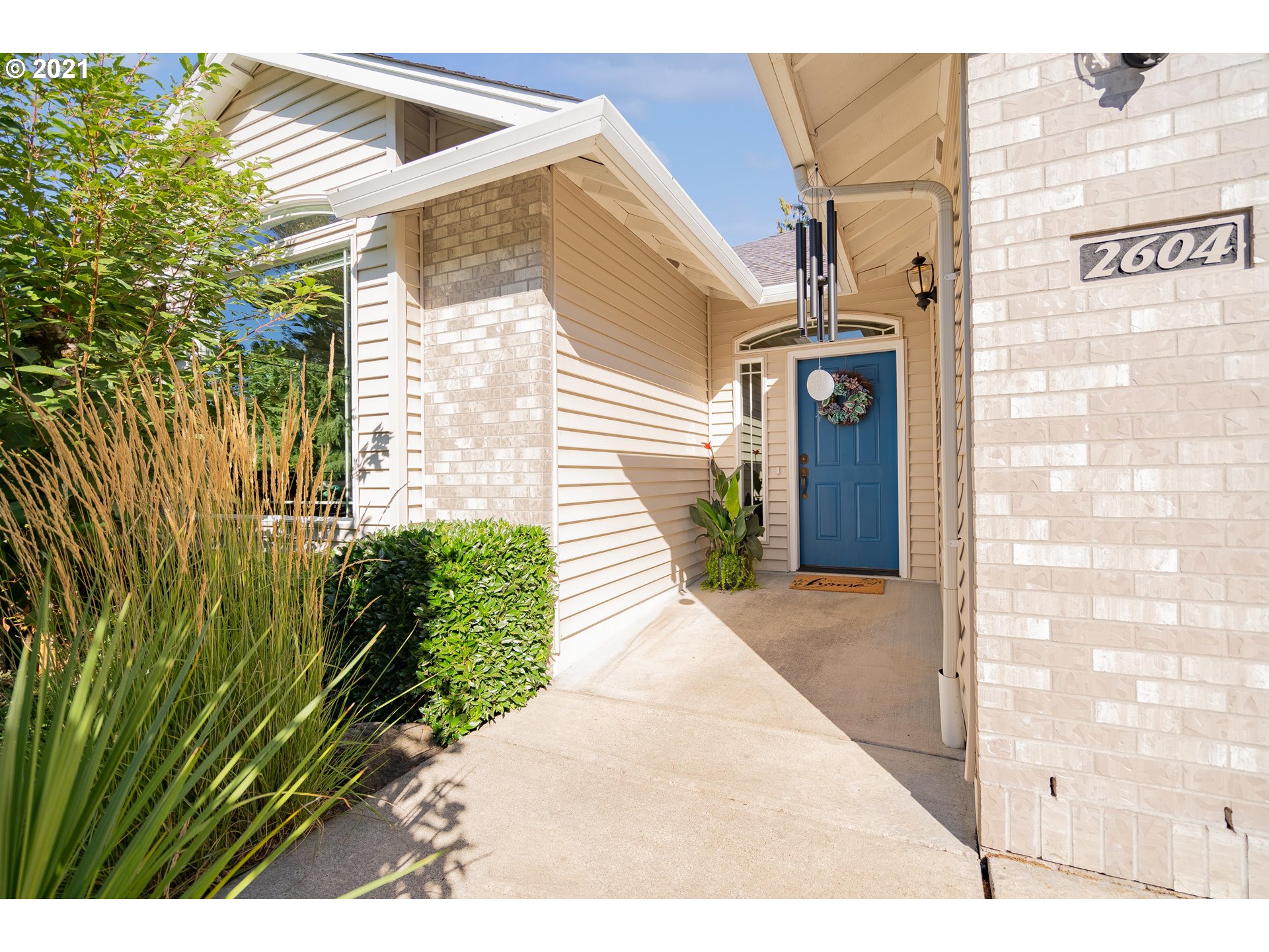 2604 Northeast 173rd Circle Ridgefield, WA 98642 - Photo 2 of 32