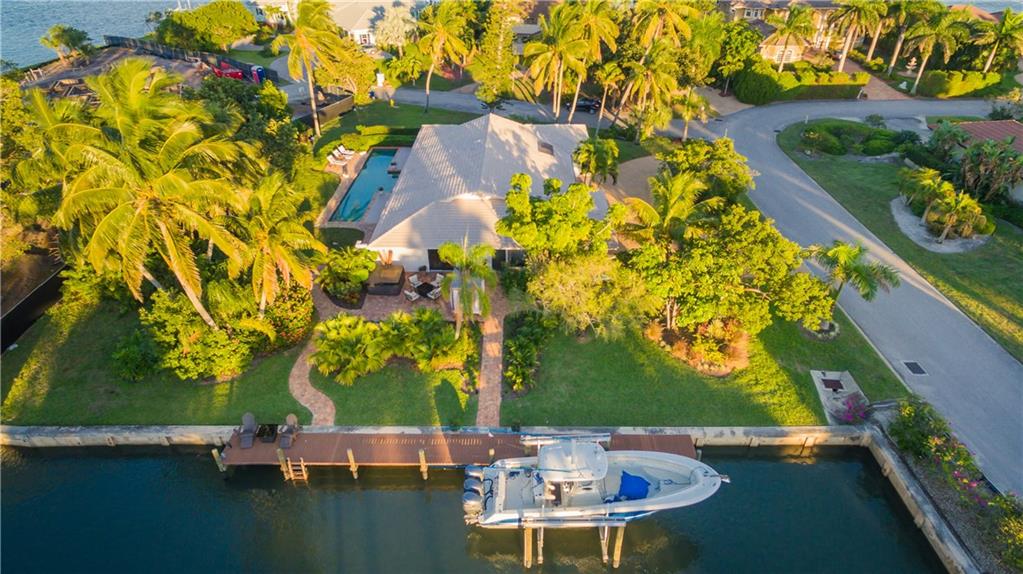 2 Island Road Sewall's Point, FL 34996 - Photo 24 of 42