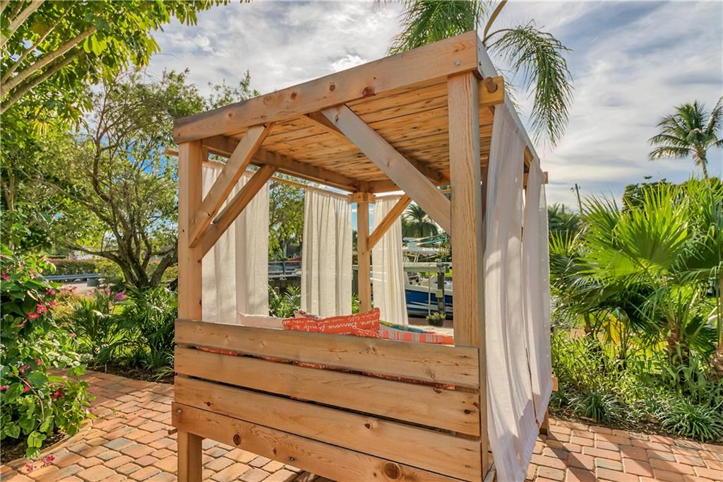 2 Island Road Sewall's Point, FL 34996 - Photo 28 of 42