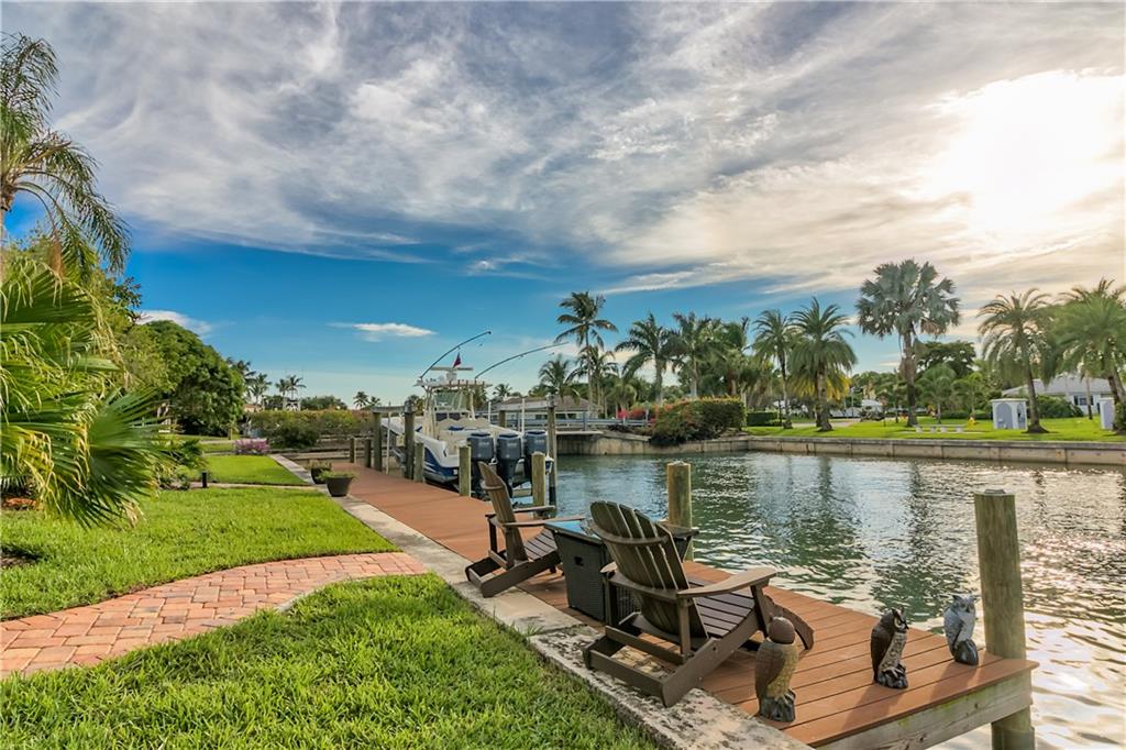 2 Island Road Sewall's Point, FL 34996 - Photo 29 of 42