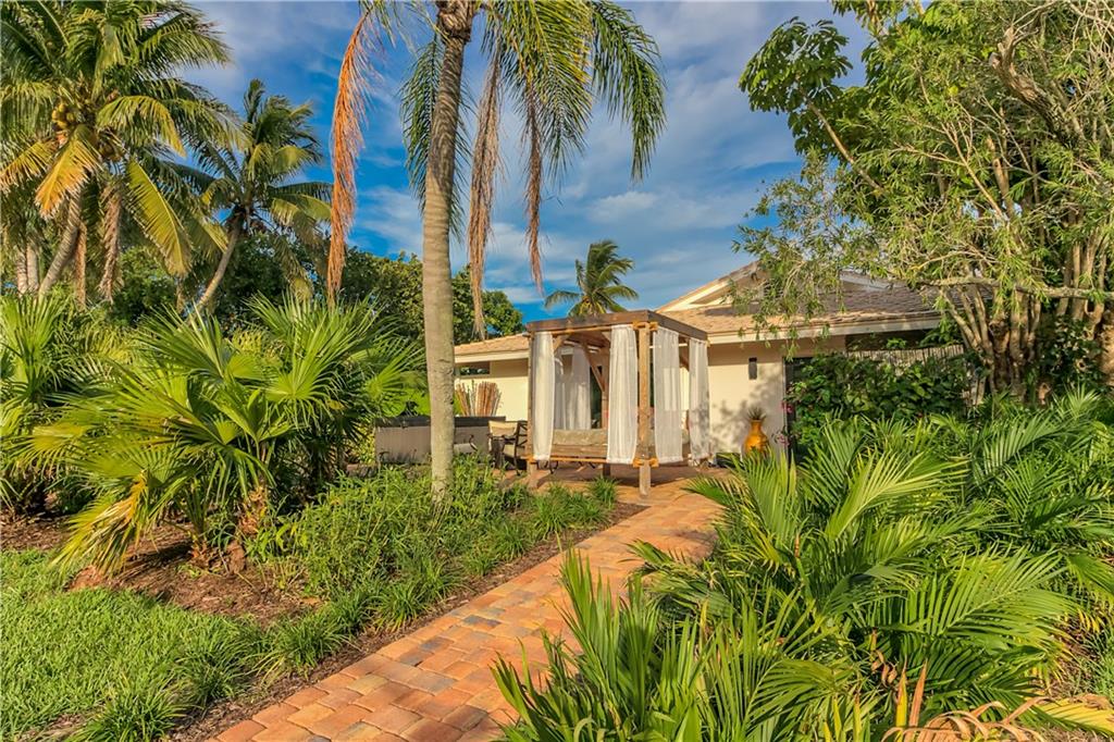 2 Island Road Sewall's Point, FL 34996 - Photo 8 of 42