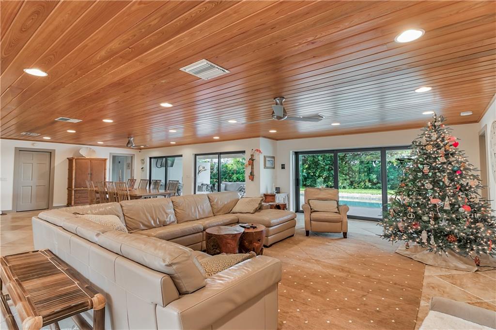 2 Island Road Sewall's Point, FL 34996 - Photo 10 of 42
