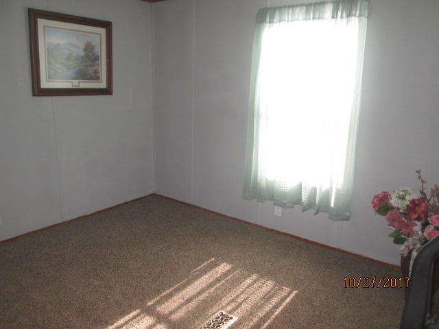 1081 Powell Ridge Road Speedwell, TN 37870 - Photo 8 of 14 Bdrm 2 - Copy