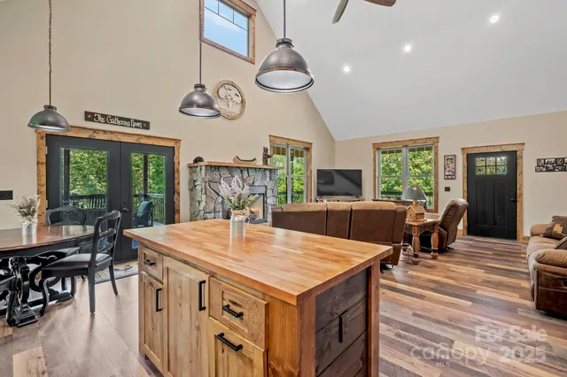 $660,000 | 211 Wimbledon Court, Leicester, NC 28748