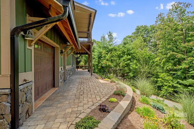 $660,000 | 211 Wimbledon Court, Leicester, NC 28748