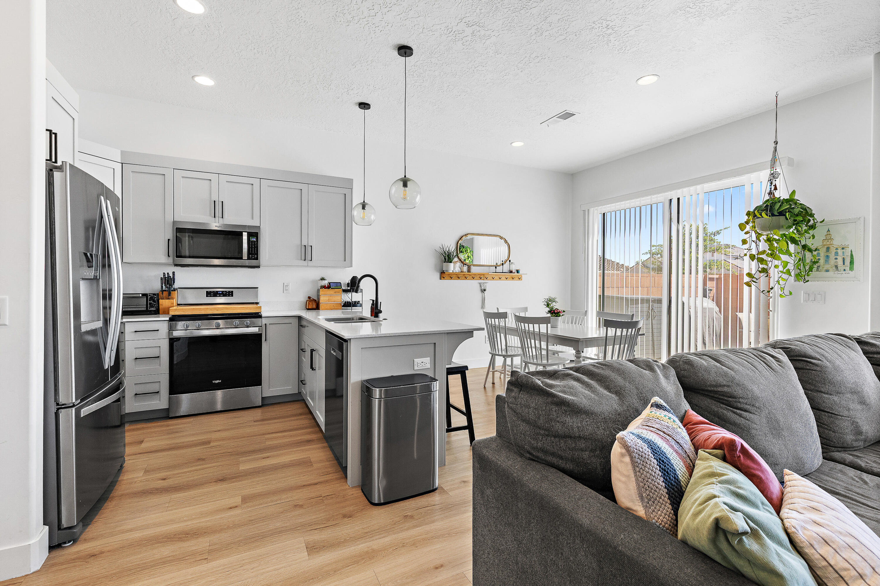 2690 Rain Tree Street St. George, UT 84790 - Photo 7 of 40 2690 E Rain Tree St, WA-D.Stewart-07