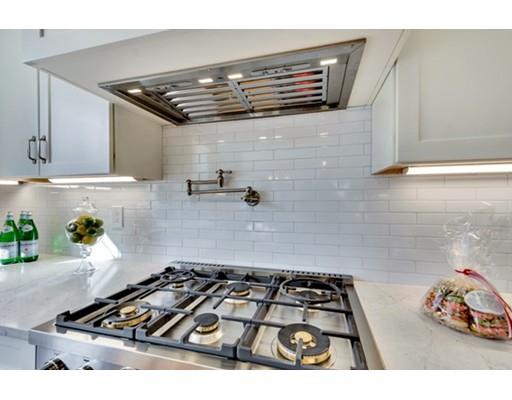 6 Sheridan Road Bedford, MA 01730 - Photo 5 of 30 Gallery Image 5