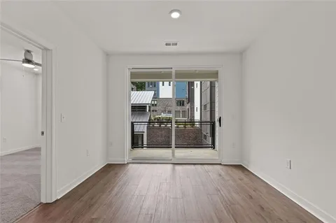 $2,700 | 383 Grant Circle Southeast, Unit 1612, Atlanta, GA 30315