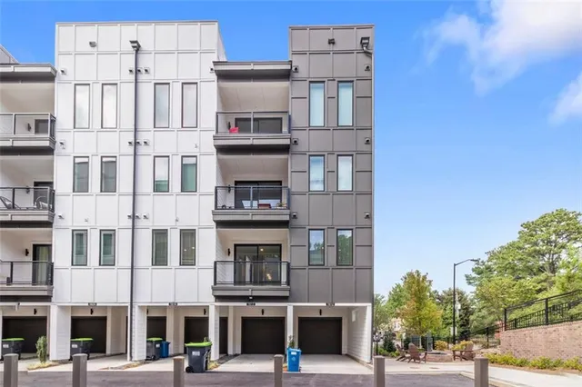 $2,700 | 383 Grant Circle Southeast, Unit 1612, Atlanta, GA 30315