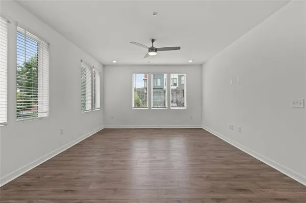 $2,700 | 383 Grant Circle Southeast, Unit 1612, Atlanta, GA 30315