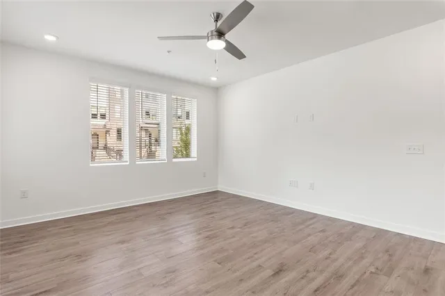 $2,700 | 383 Grant Circle Southeast, Unit 1612, Atlanta, GA 30315