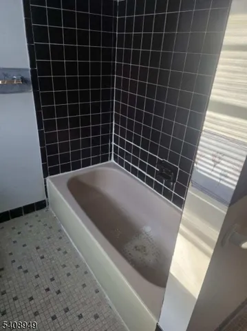 $600,000 | 4 Carriage Way, Hillsborough, NJ 08844