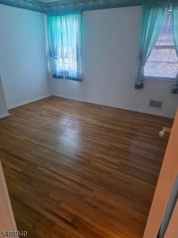 $600,000 | 4 Carriage Way, Hillsborough, NJ 08844