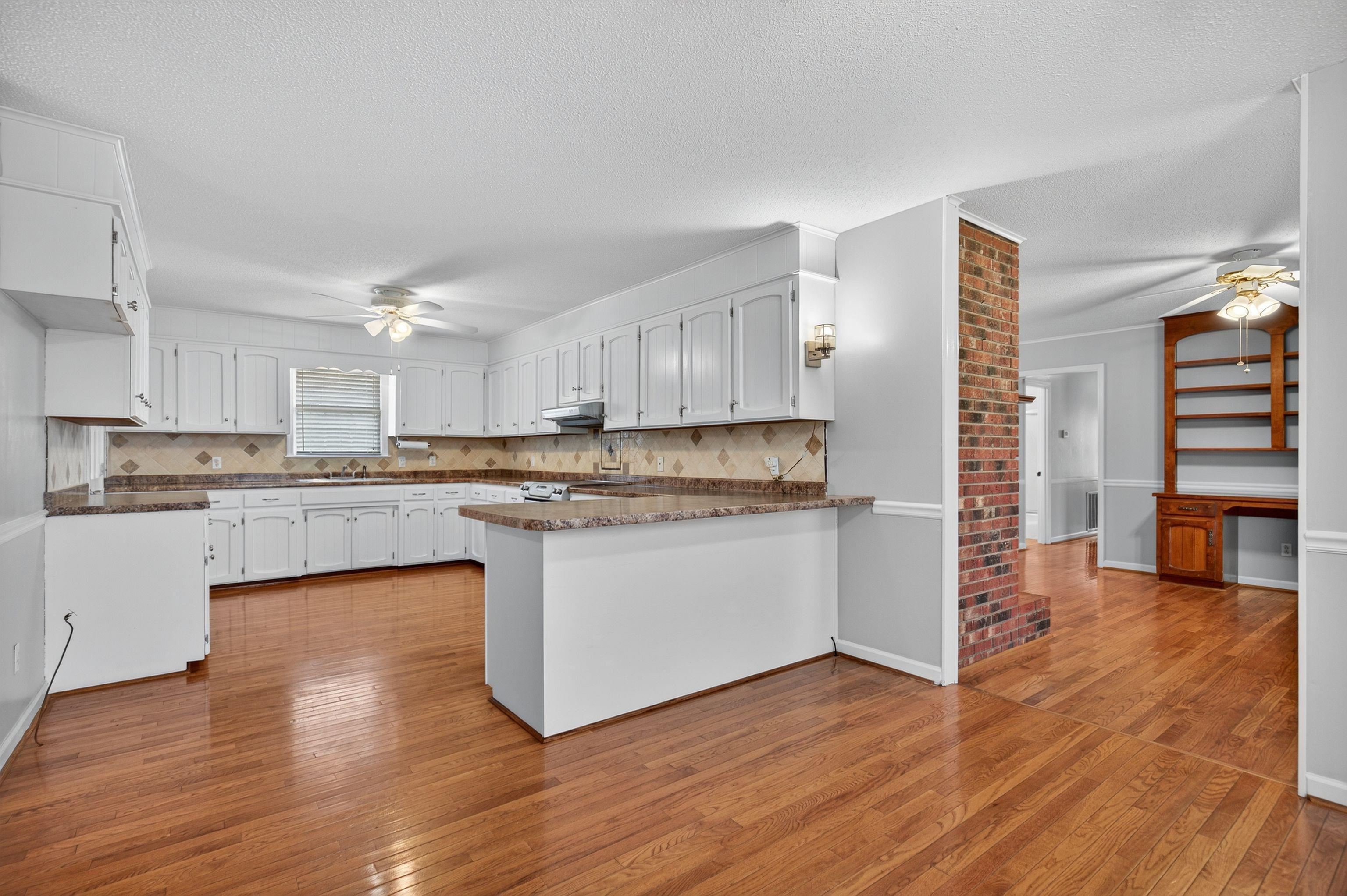 1621 West Georgia Road Woodruff, SC 29388 - Photo 8 of 43 Gallery Image 8