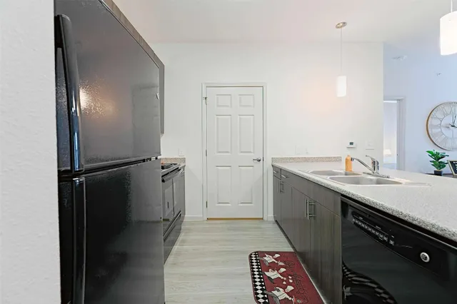 $1,422 | 5605 Springdale Road, Unit 333322, Austin, TX 78723