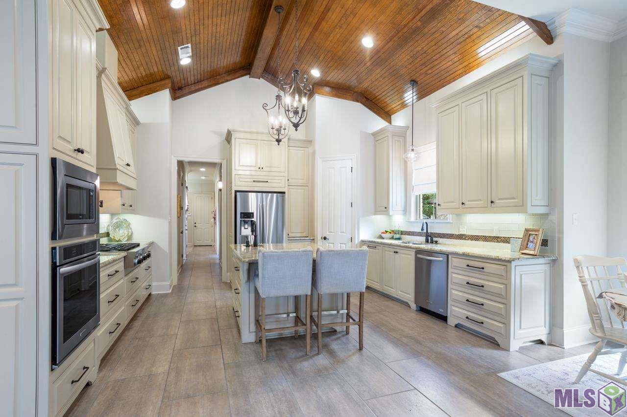 3237 Grand Field Avenue Baton Rouge, LA 70810 - Photo 4 of 26 Gallery Image 4