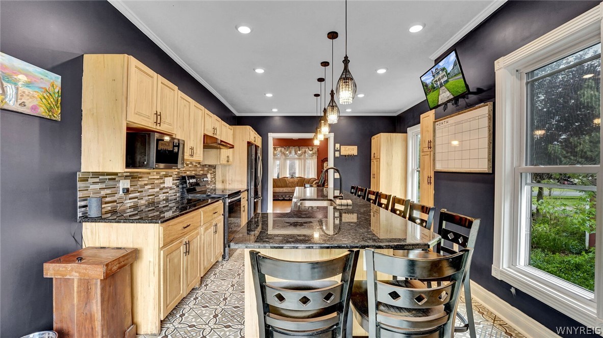 44 Maple Street Arcade, NY 14009 - Photo 11 of 40