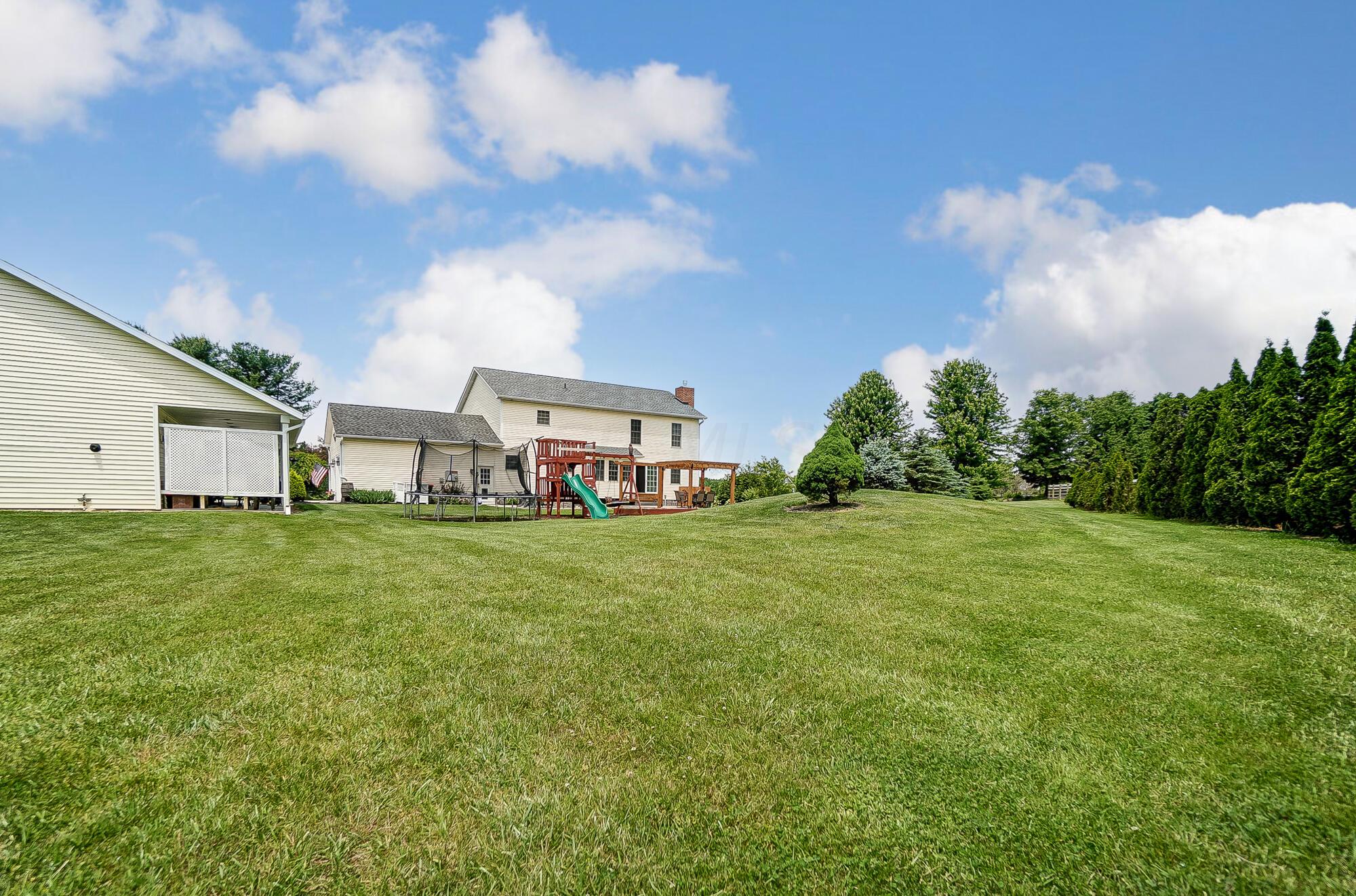 111 Auld Ridge Way Hebron, OH 43025 - Photo 21 of 62 Backyard