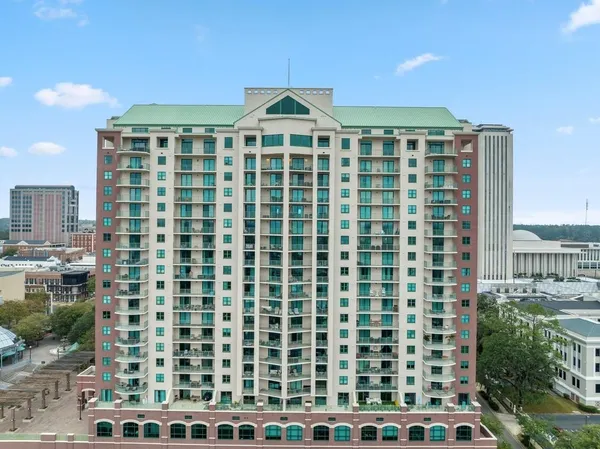 $255,999 | 300 South Duval Street, Unit 510, Tallahassee, FL 32301