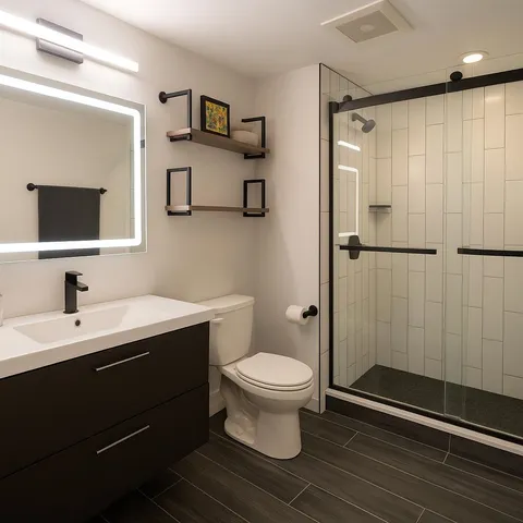 $289,999 | 300 South Duval Street, Unit 510, Tallahassee, FL 32301