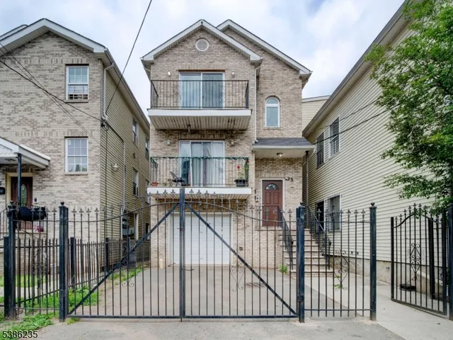 $1,500 | 33 Kent Street, Newark, NJ 07108