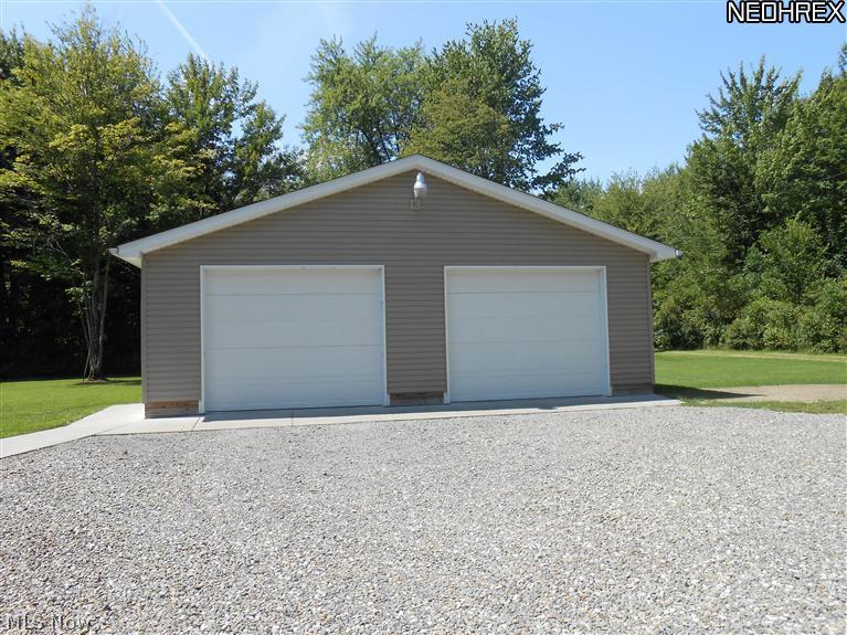 7216 Smith Road Williamsfield, OH 44093 - Photo 4 of 22 Gallery Image 4
