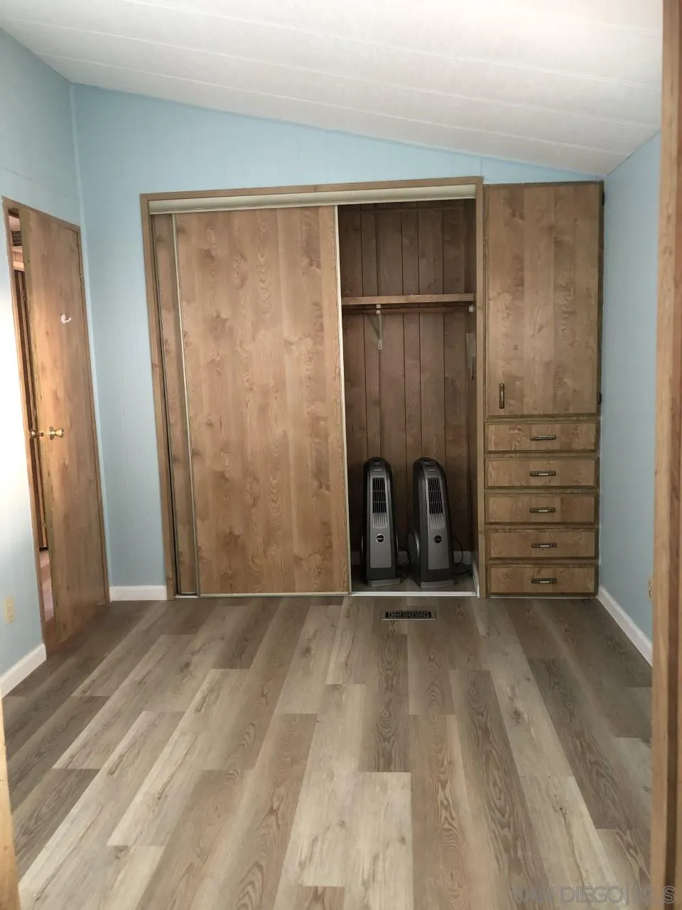 9459 Mission Gorge Road, Unit 13 Santee, CA 92071 - Photo 7 of 11 a view of empty room with door